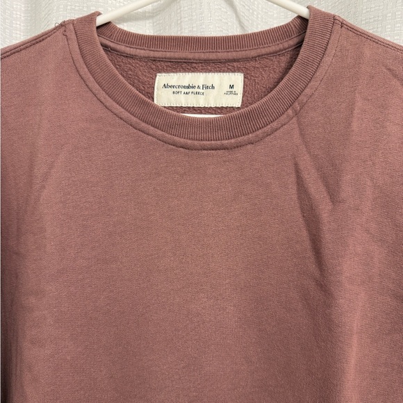 Abercrombie & Fitch Men's Crewneck Sweater - Picture 2 of 3